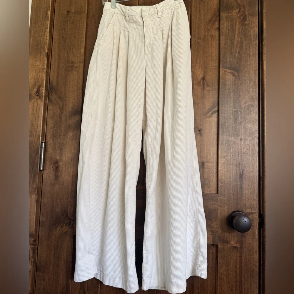 Maeve The Avery Pleated Wide-Leg Trousers: Corduroy Edition - Picture 3 of 7